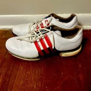 Size 13 White/Red Mens Adidas Golf Shoes. In great condition, and only worn once